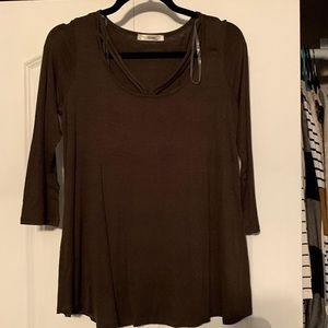 J&J olive top